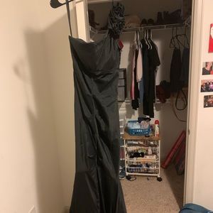 Cache designer black floor length dress